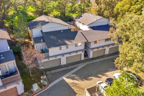 215 Mariner Dr, Vallejo, CA 94591 photo 4