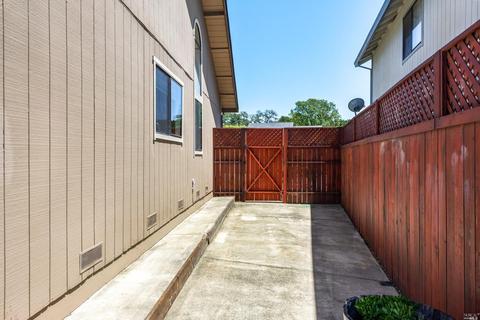 9495 Jessica Dr, Windsor, CA 95492 photo 24