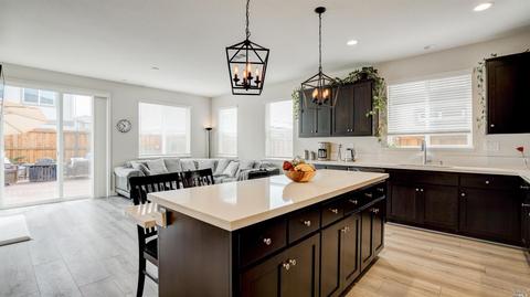 495 Aster St, Vacaville, CA 95688 photo 13