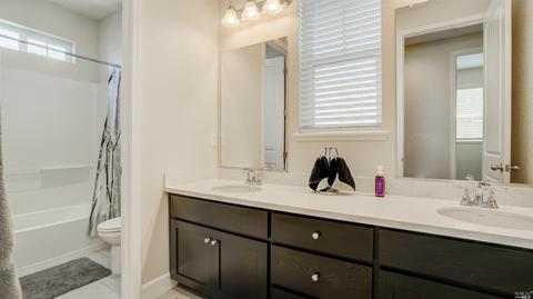 495 Aster St, Vacaville, CA 95688 photo 22