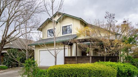 906 Bartlett Pl, Windsor, CA 95492 photo 3