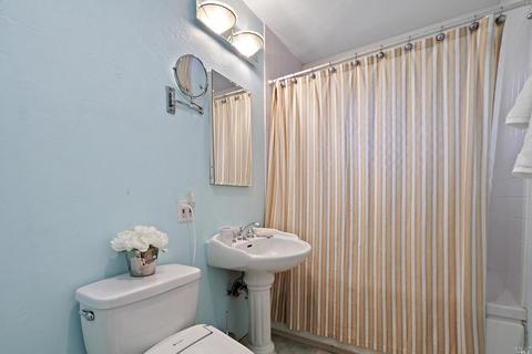 166 Maywood Dr, Vallejo, CA 94591 photo 17