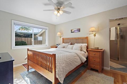166 Maywood Dr, Vallejo, CA 94591 photo 12