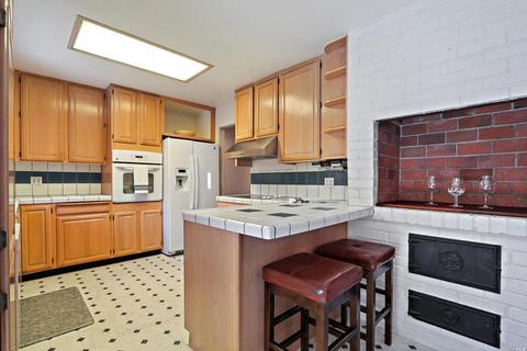 166 Maywood Dr, Vallejo, CA 94591 photo 9