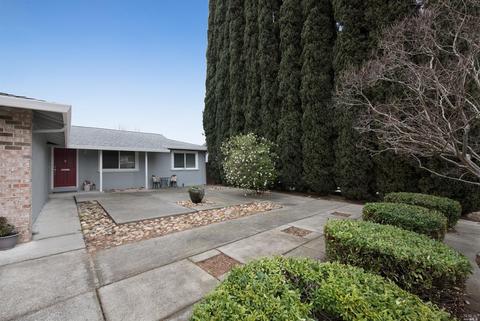 340 Adobe Dr, Vacaville, CA 95687 photo 3