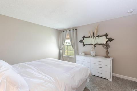 8204 Windmill Farms Dr, Cotati, CA 94931 photo 16