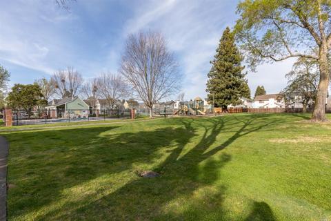 8204 Windmill Farms Dr, Cotati, CA 94931 photo 30