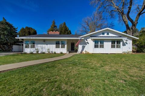 300 Peach Tree Ave, Vacaville, CA 95688 photo 1