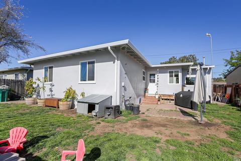 Undisclosed, Hayward, CA 94544 photo 32