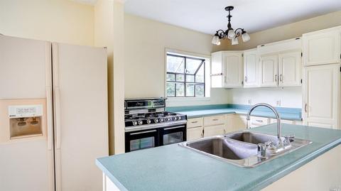 909 W School St, Cotati, CA 94931 photo 25