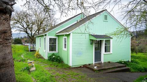 909 W School St, Cotati, CA 94931 photo 3
