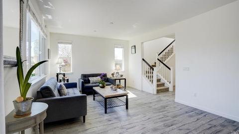 363 Grantham Ct, Fairfield, CA 94534 photo 9