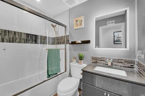 124 Susan St, Vallejo, CA 94589 photo 23