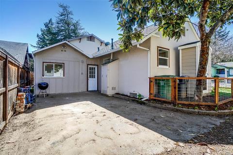 639 N Spring St, Ukiah, CA 95482 photo 21