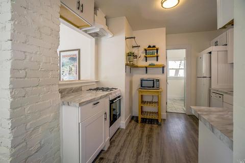 639 N Spring St, Ukiah, CA 95482 photo 10