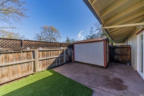 405 Woodbine Way, Windsor, CA 95492 photo 5
