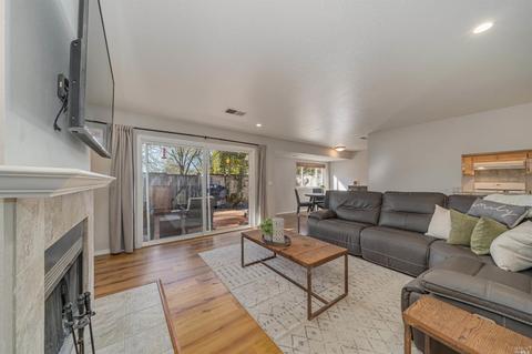 405 Woodbine Way, Windsor, CA 95492 photo 13