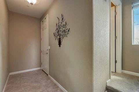 2558 Walker Dr, Fairfield, CA 94533 photo 4