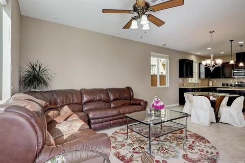 2558 Walker Dr, Fairfield, CA 94533 photo 8