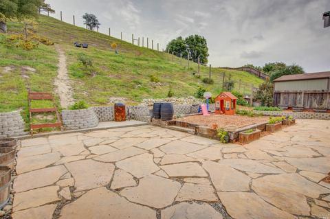 1108 Claeys Ct, Rodeo, CA 94572 photo 29