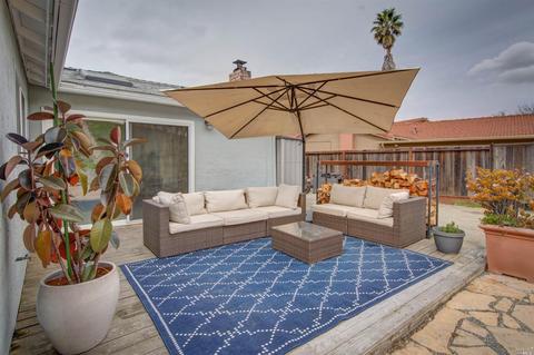 1108 Claeys Ct, Rodeo, CA 94572 photo 4