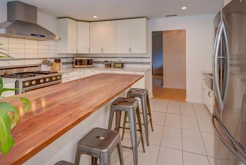 1108 Claeys Ct, Rodeo, CA 94572 photo 10