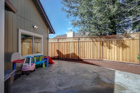 121 Thrushwing Ave, Windsor, CA 95492 photo 30