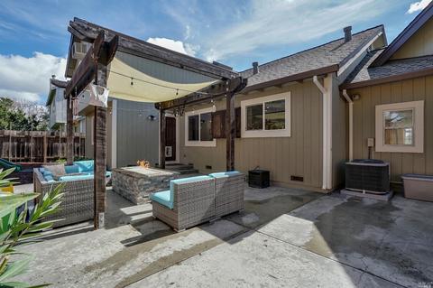 121 Thrushwing Ave, Windsor, CA 95492 photo 29