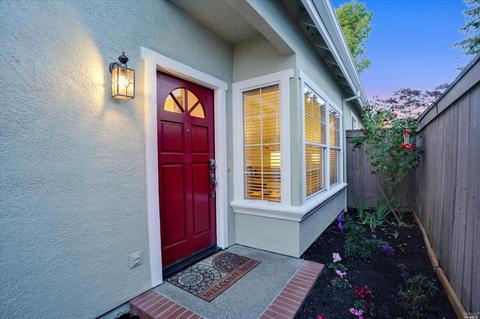 807 Dizzy Gillespie Way, Windsor, CA 95492 photo 3