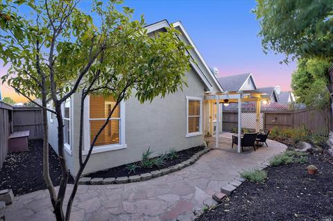 807 Dizzy Gillespie Way, Windsor, CA 95492 photo 22