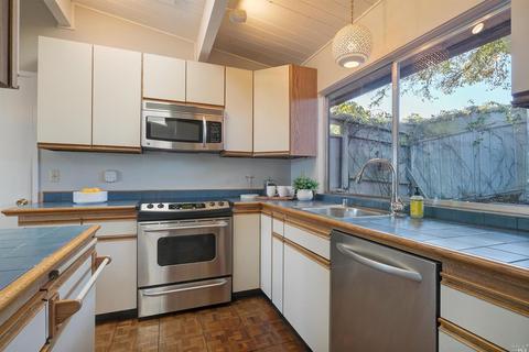 13 Crest Rd, Belvedere, CA 94920 photo 7