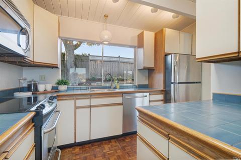 13 Crest Rd, Belvedere, CA 94920 photo 6