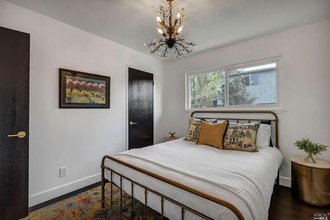20339 8th St E, Sonoma, CA 95476 photo 25