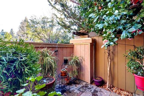 64 Creek Ct, Cotati, CA 94931 photo 17