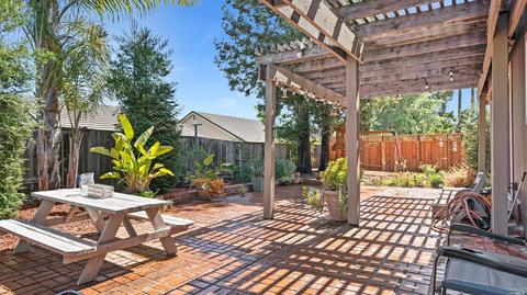 712 Hackberry Ct, Windsor, CA 95492 photo 21