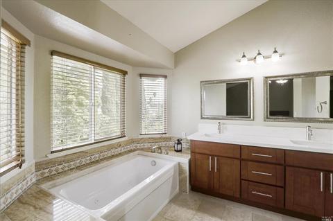 980 Burrell Dr, Fairfield, CA 94533 photo 12