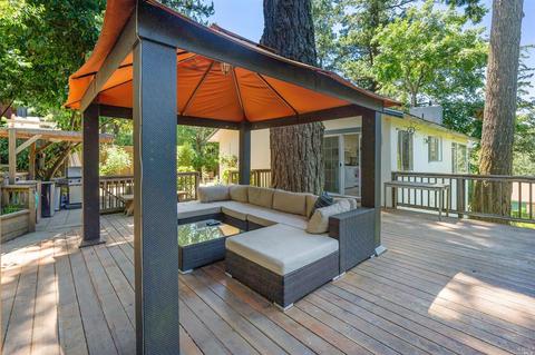 84-86 Sanchez Rd, Forest Knolls, CA 94933 photo 8