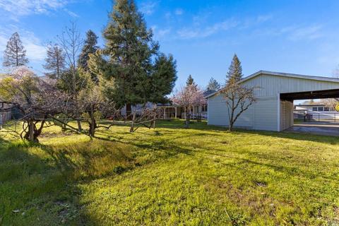711 Dora Ave, Ukiah, CA 95482 photo 25