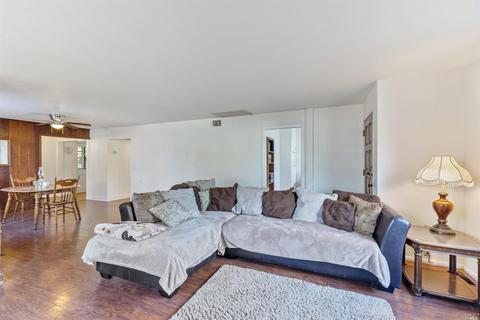 711 Dora Ave, Ukiah, CA 95482 photo 4