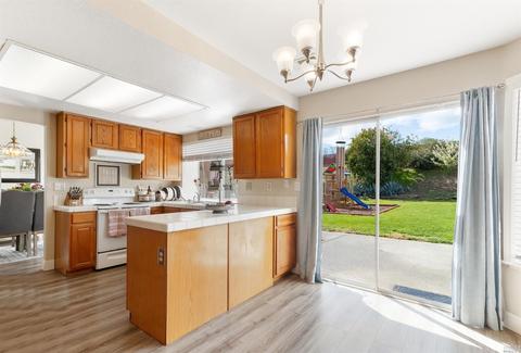 558 Britannia Dr, Vallejo, CA 94591 photo 13