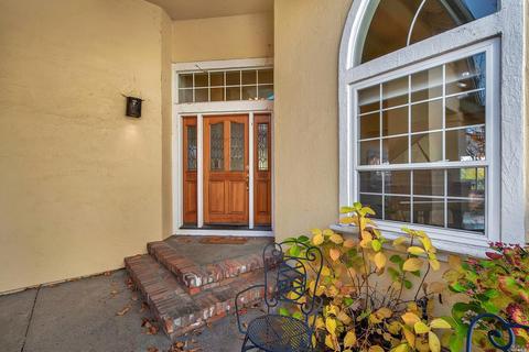 1014 Elsbree Ln, Windsor, CA 95492 photo 4
