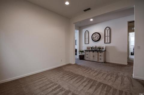 410 Heritage Ln, Dixon, CA 95620 photo 23