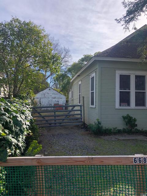 668 Dutton Ave, Santa Rosa, CA 95407 photo 1