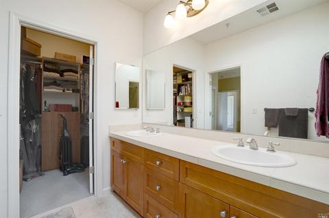 7943 Scriver Ct, Cotati, CA 94931 photo 17