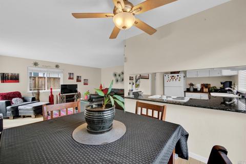 1033 Vine Ave, Martinez, CA 94553 photo 15
