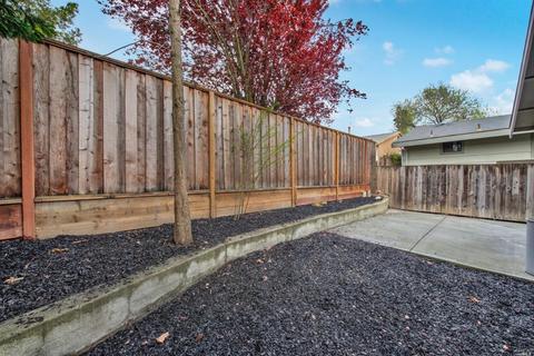 1033 Vine Ave, Martinez, CA 94553 photo 36
