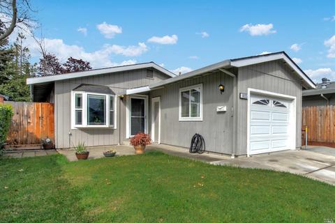 1033 Vine Ave, Martinez, CA 94553 photo 1