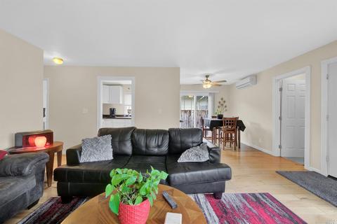 1033 Vine Ave, Martinez, CA 94553 photo 11