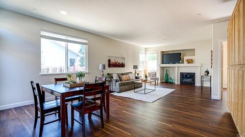 7906 Ferrari Way, Windsor, CA 95492 photo 9
