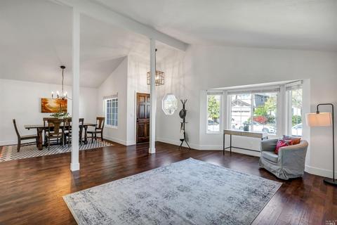 9348 Jessica Dr, Windsor, CA 95492 photo 6